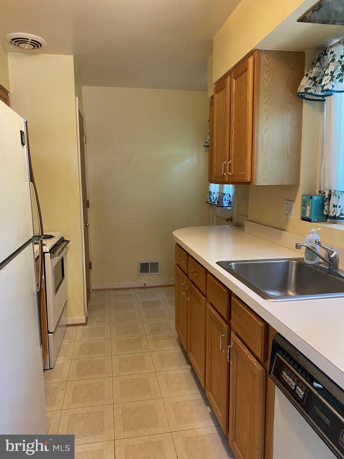 6219 SEMINOLE PLACE