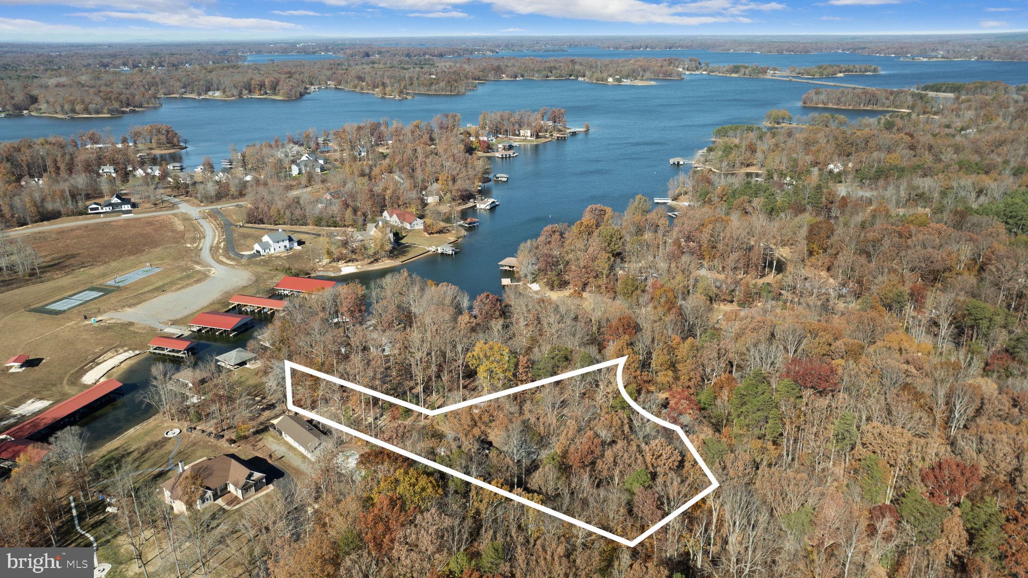 HICKORY LANDING - Residential