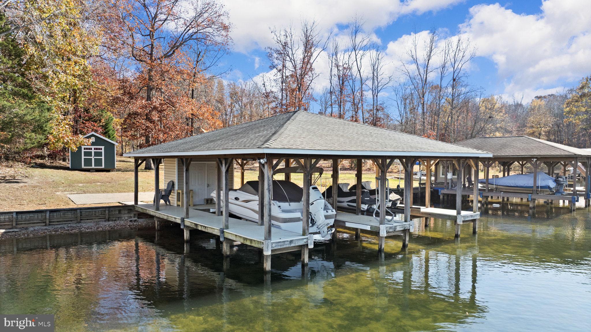 HICKORY LANDING - Residential