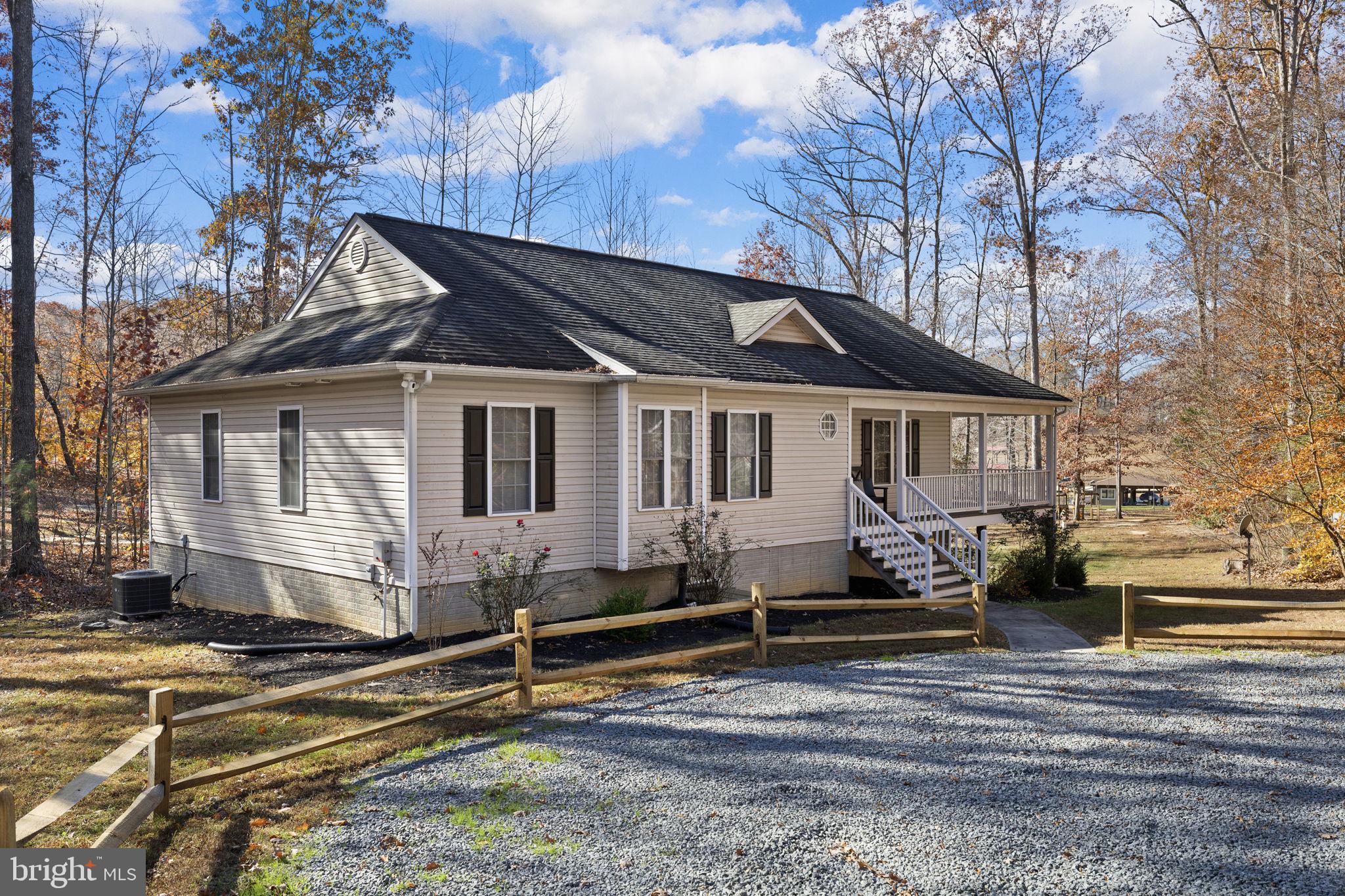 HICKORY LANDING - Residential