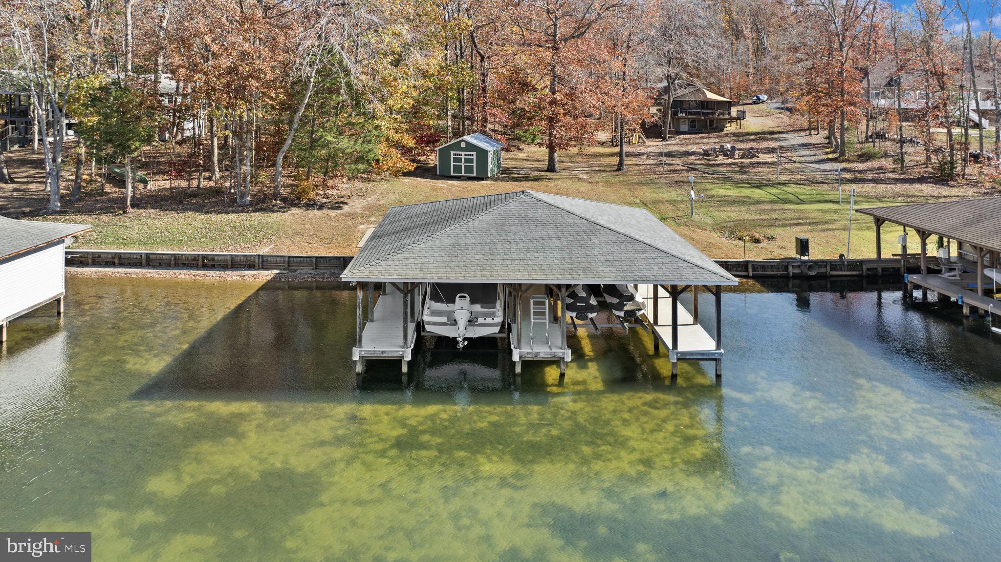 HICKORY LANDING - Residential