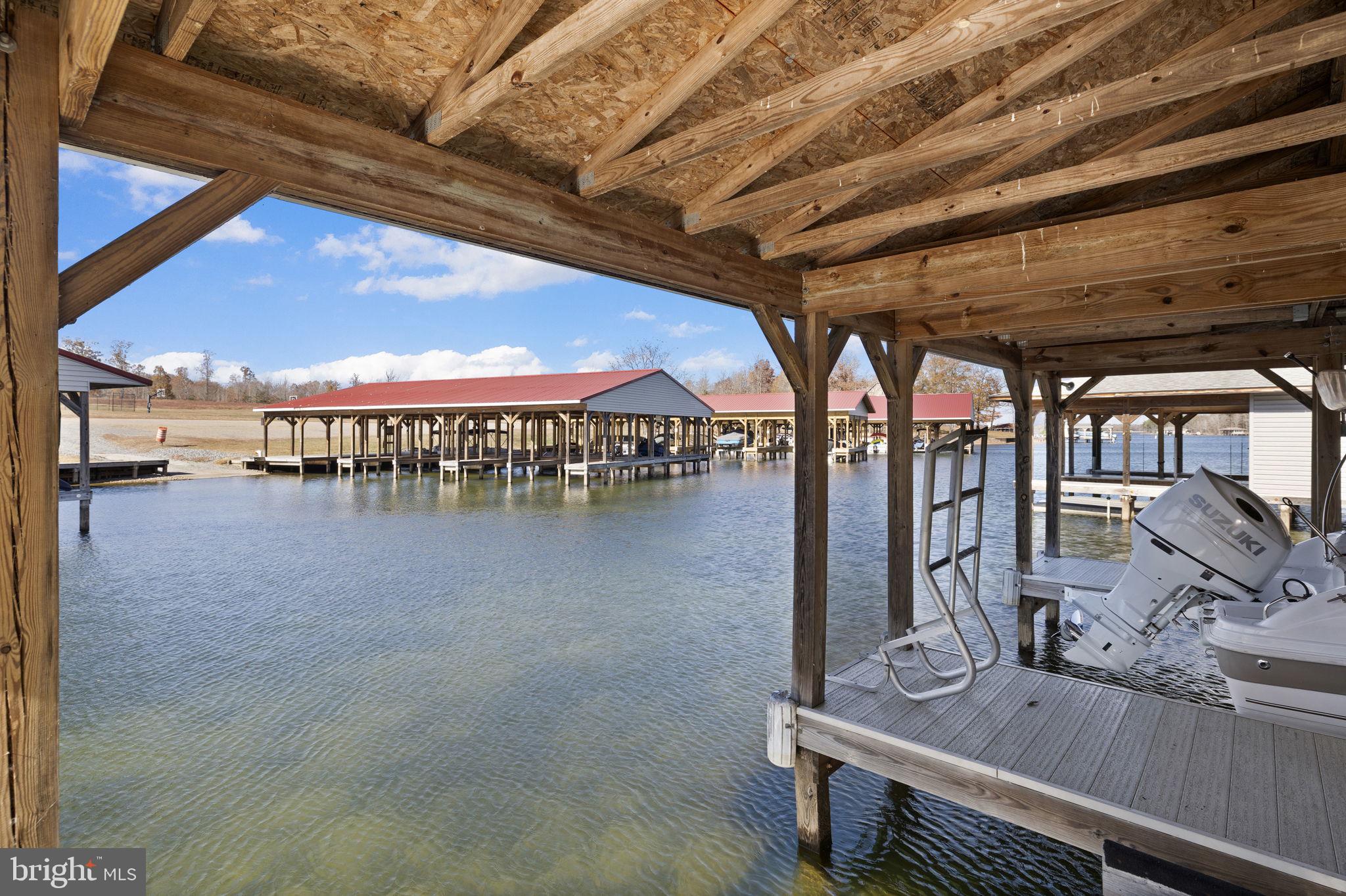 HICKORY LANDING - Residential