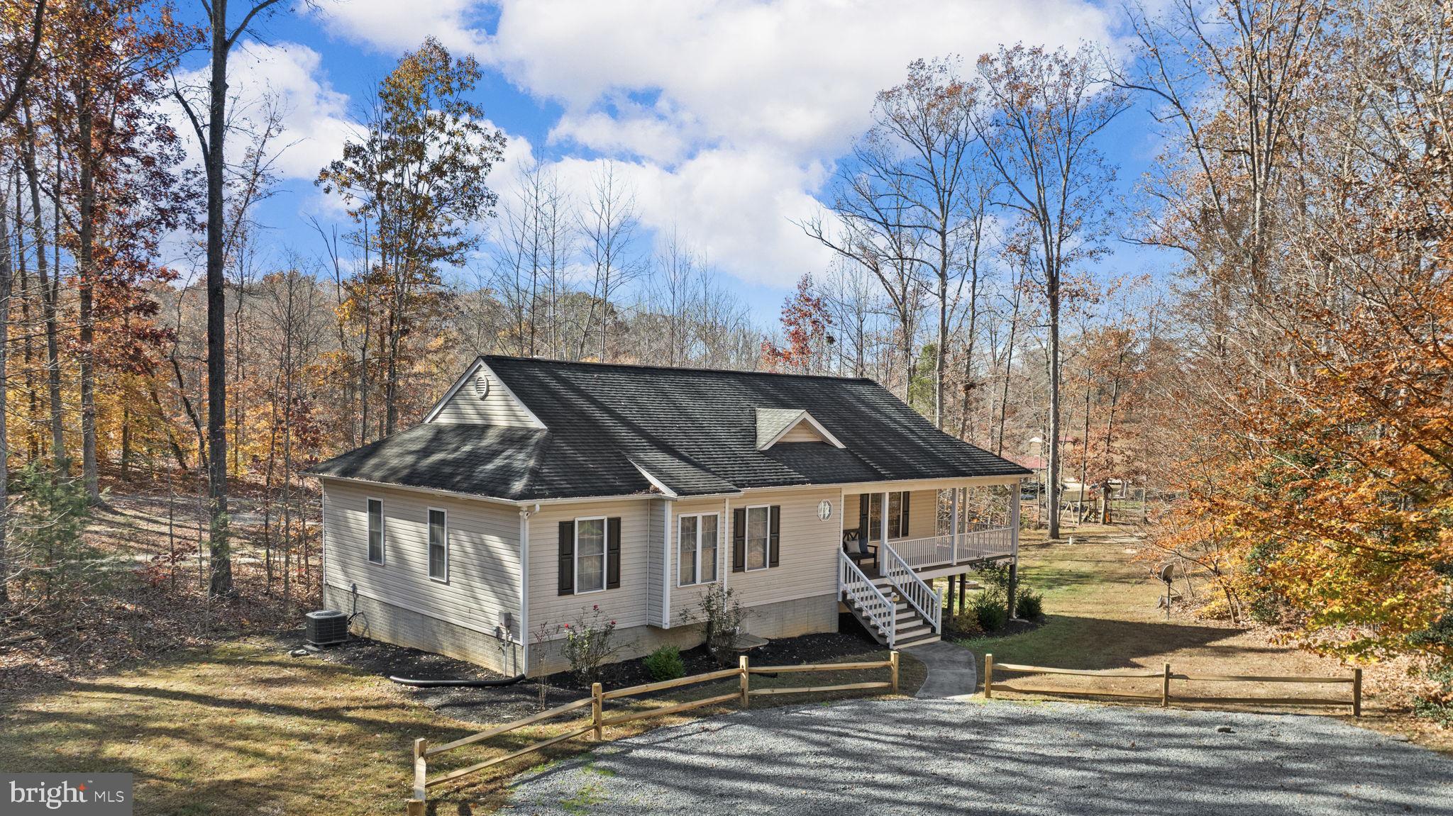 HICKORY LANDING - Residential