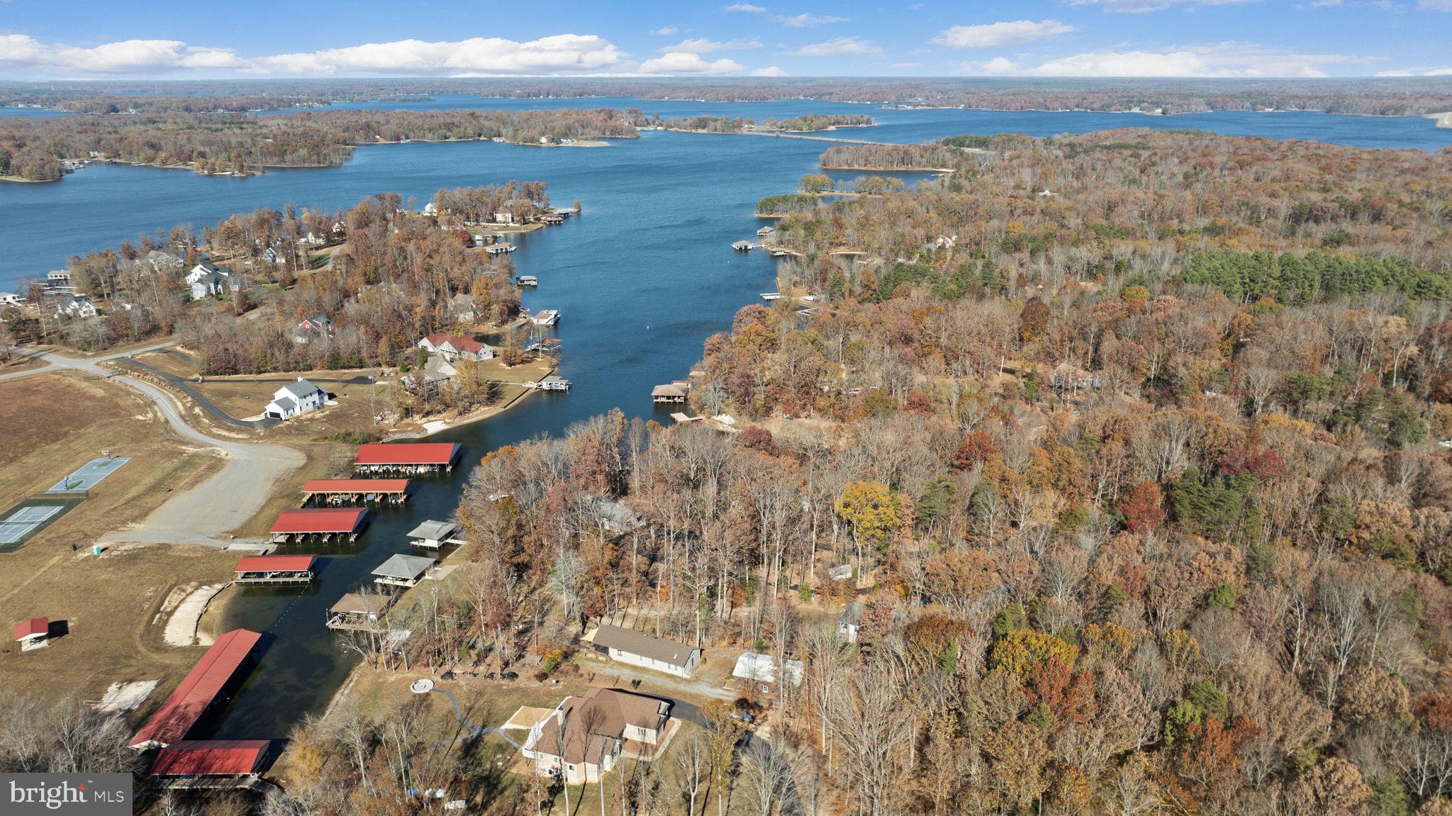 HICKORY LANDING - Residential