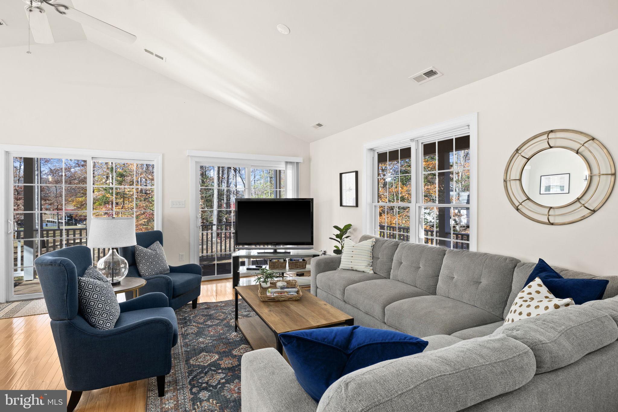 HICKORY LANDING - Residential