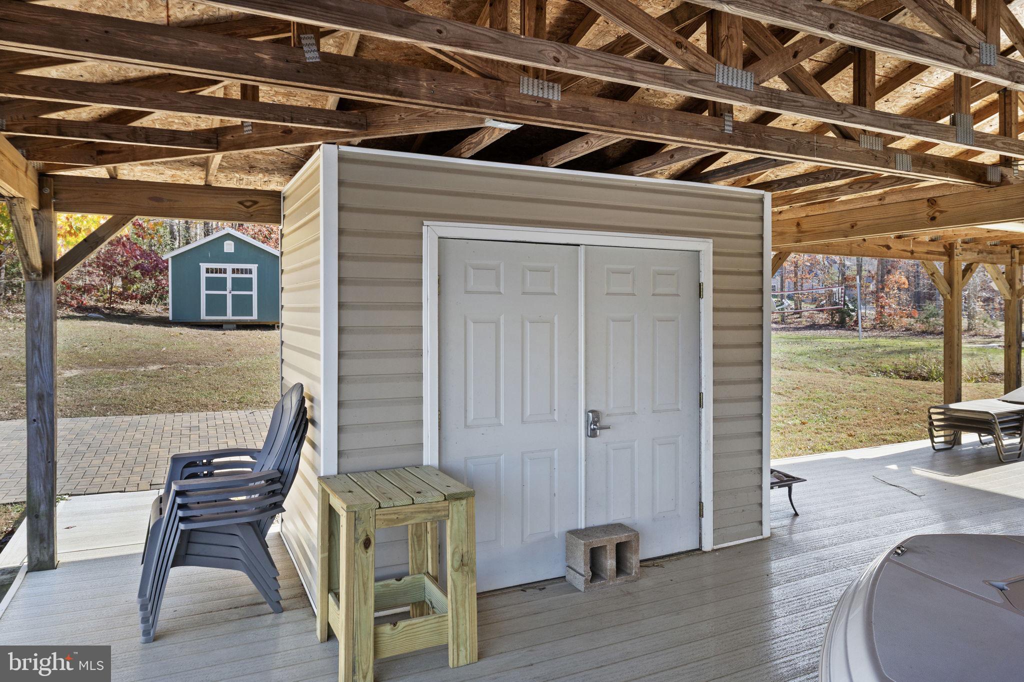 HICKORY LANDING - Residential