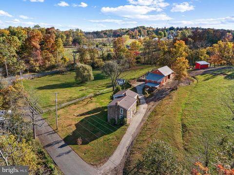 120 ALACKNESS ROAD SPRING CITY PA 19475