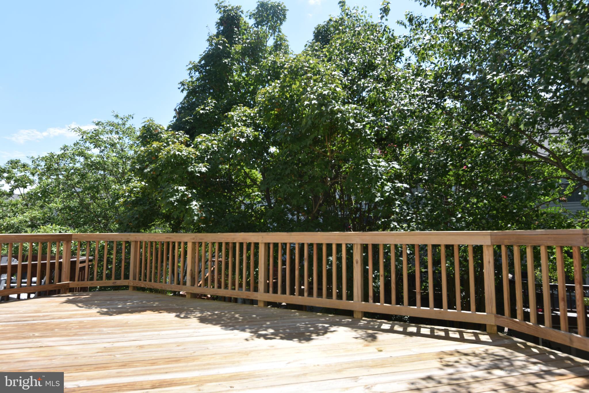 UNIVERSITY CENTER - Residential Lease