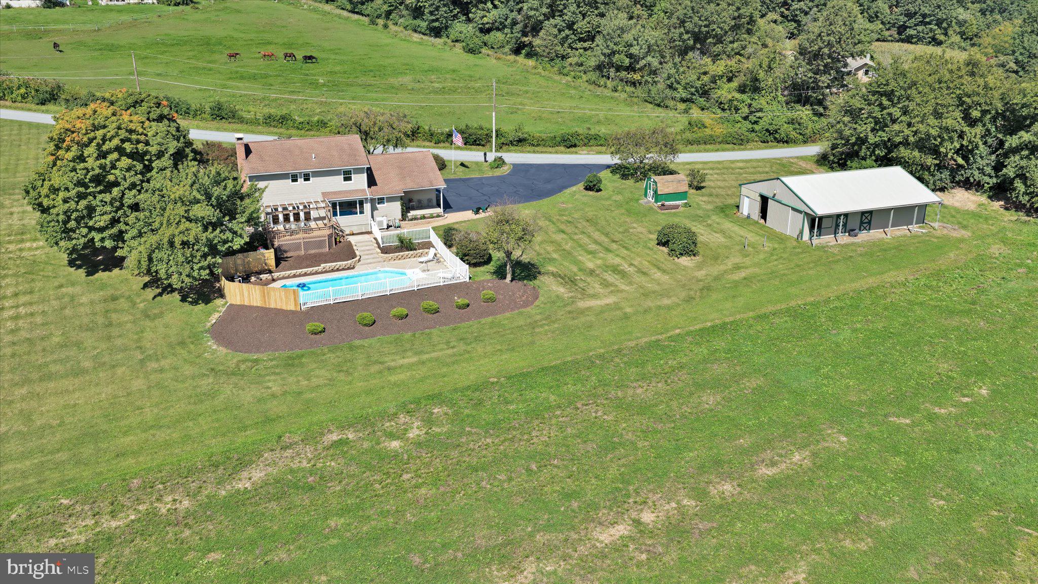 277 SYCAMORE LANE