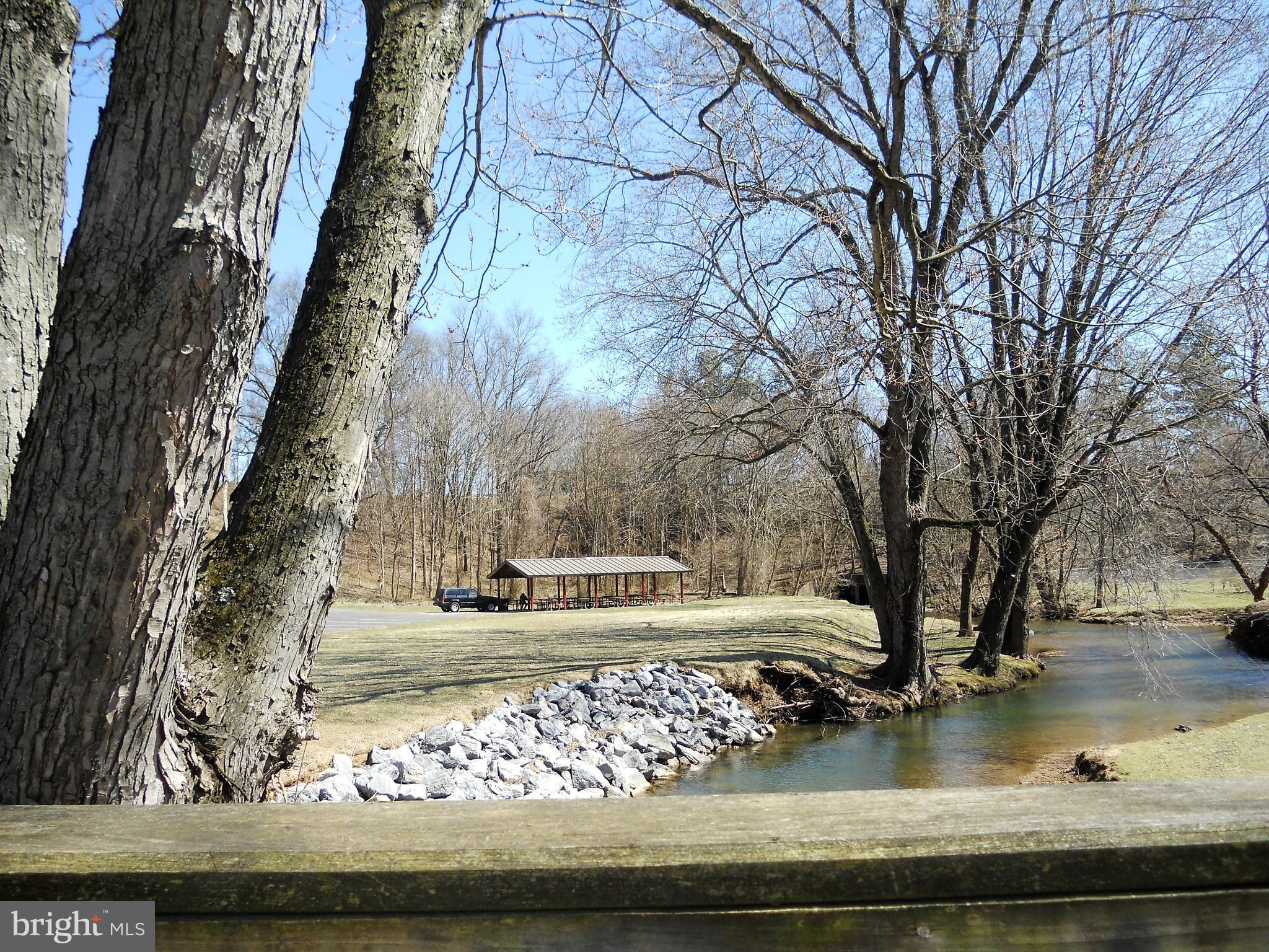 DUBLIN MANOR - Residential