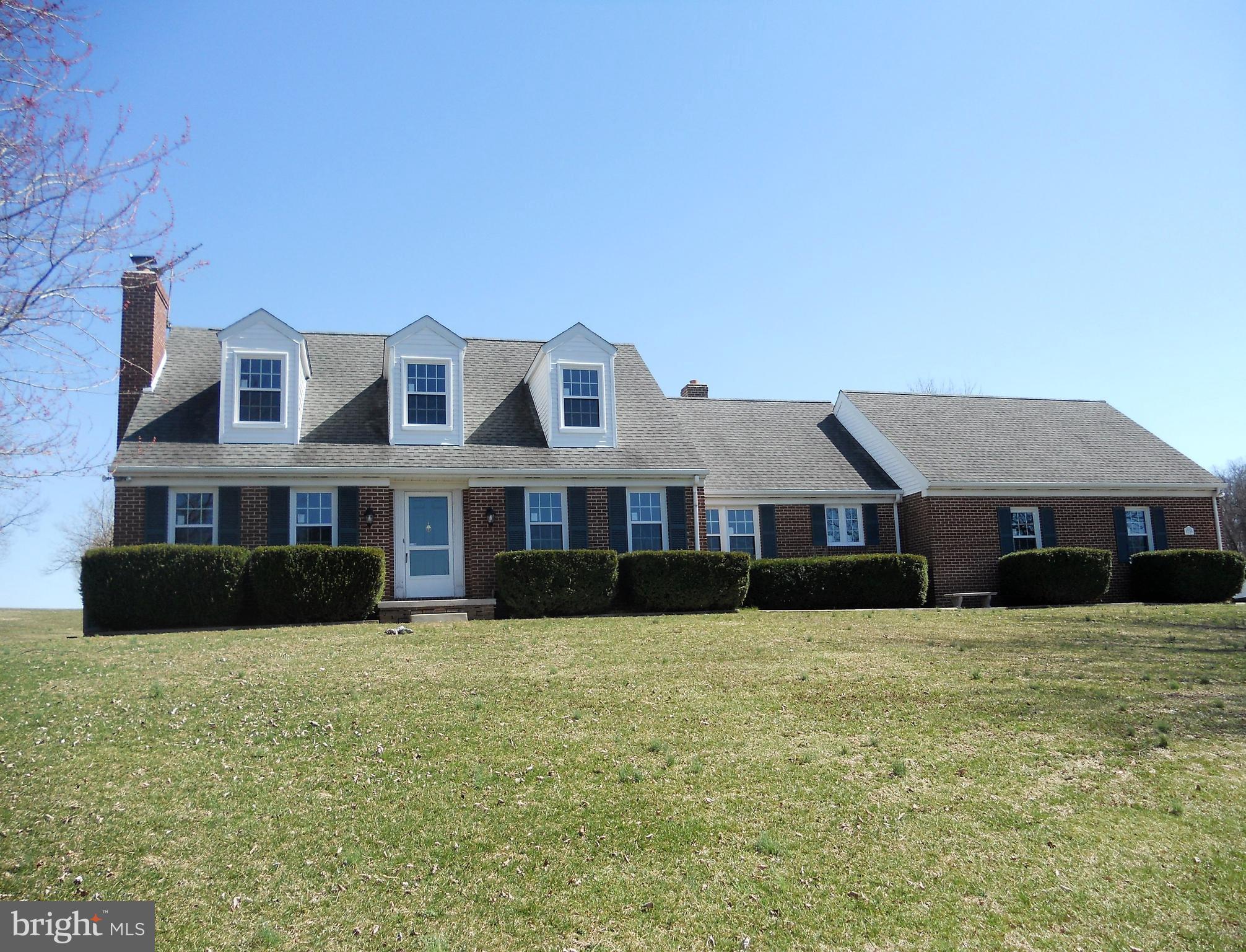 DUBLIN MANOR - Residential