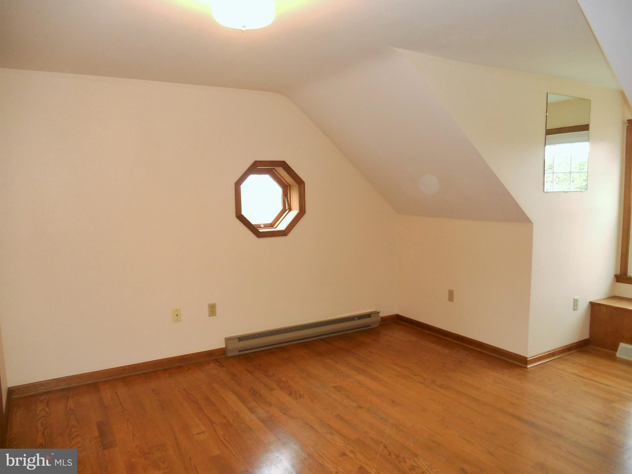 DUBLIN MANOR - Residential