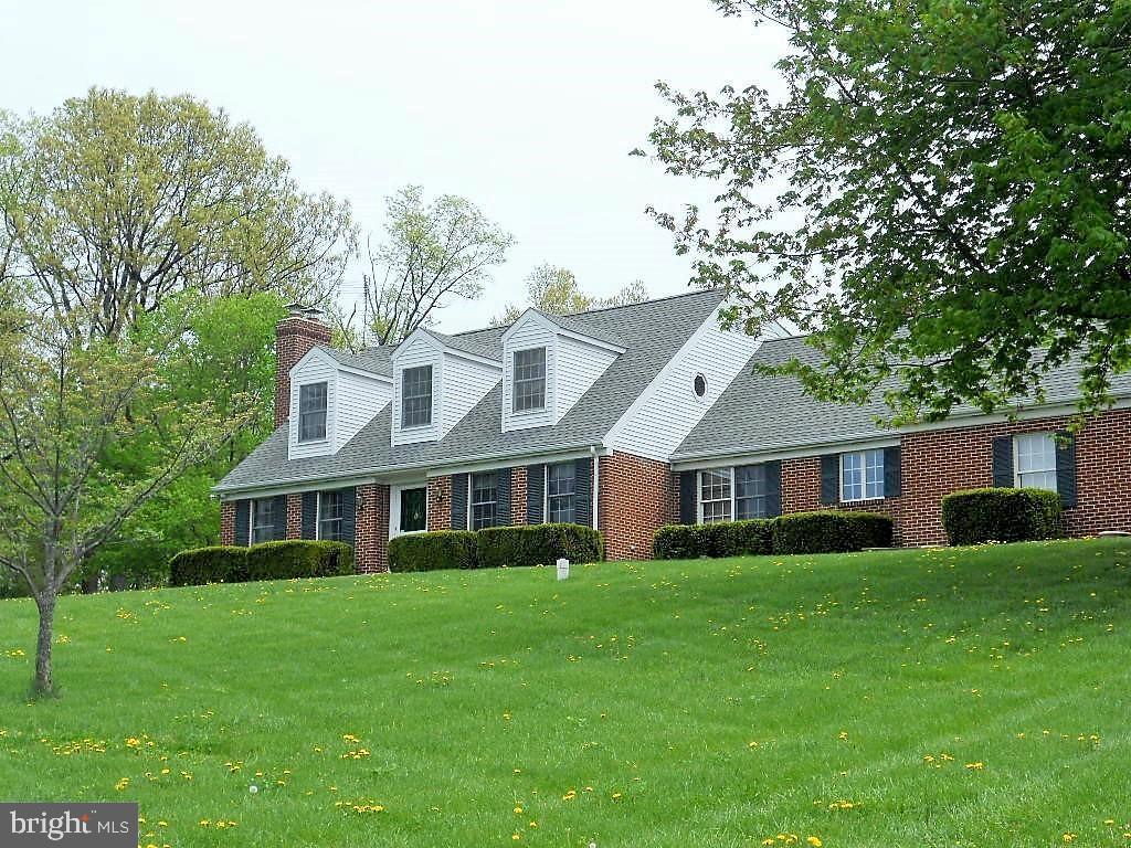 DUBLIN MANOR - Residential