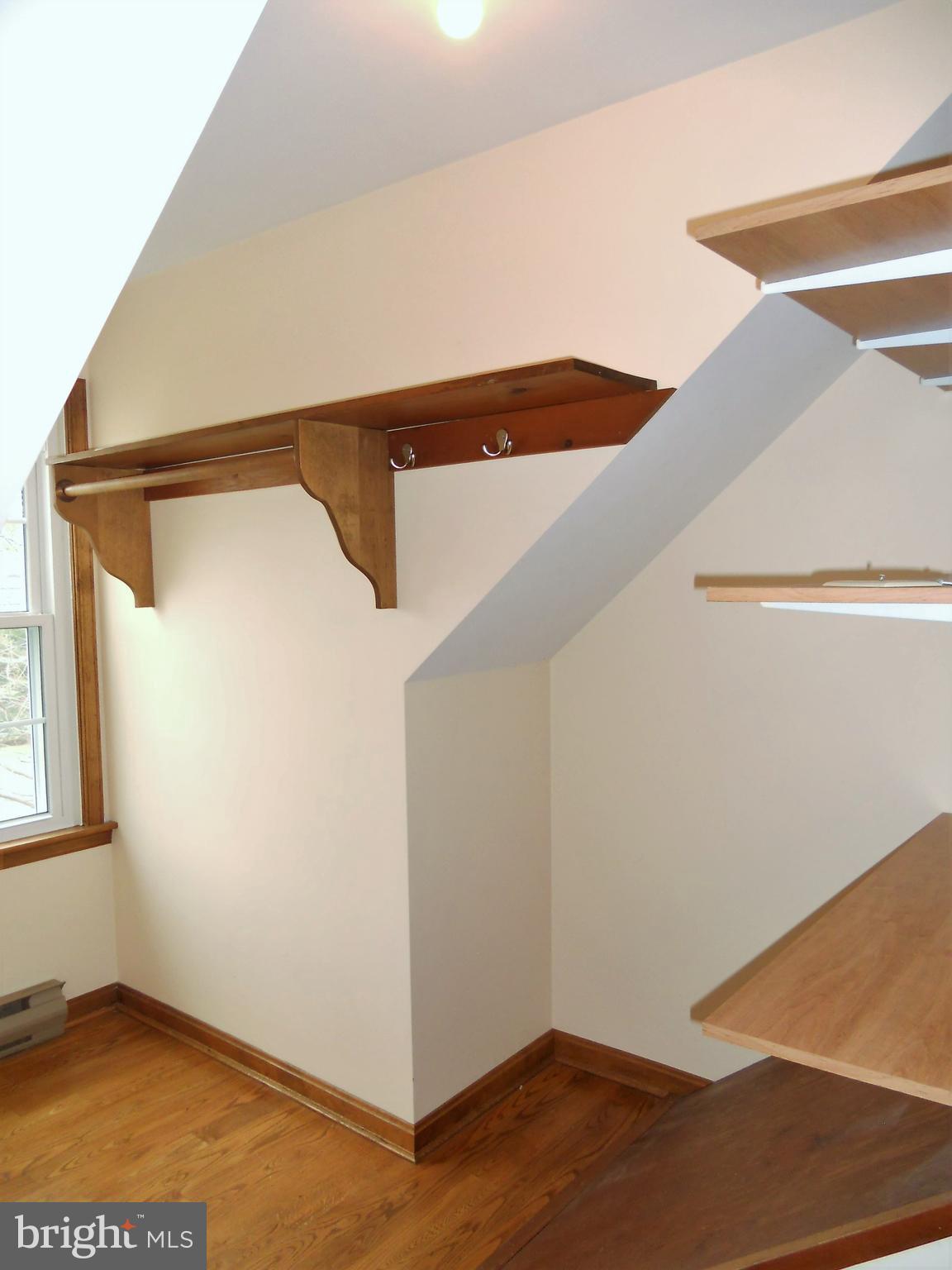 DUBLIN MANOR - Residential