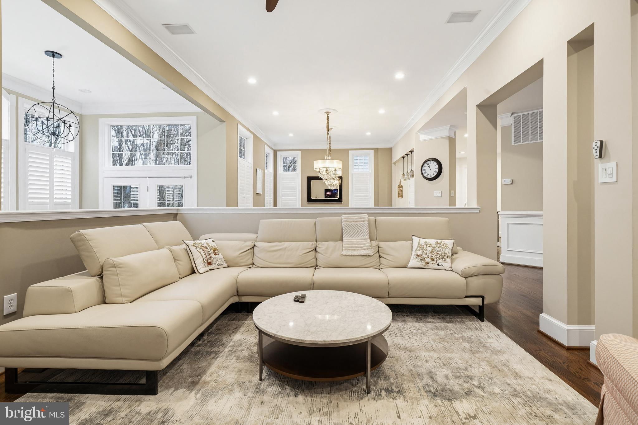 HIGHLAND OAKS - Residential