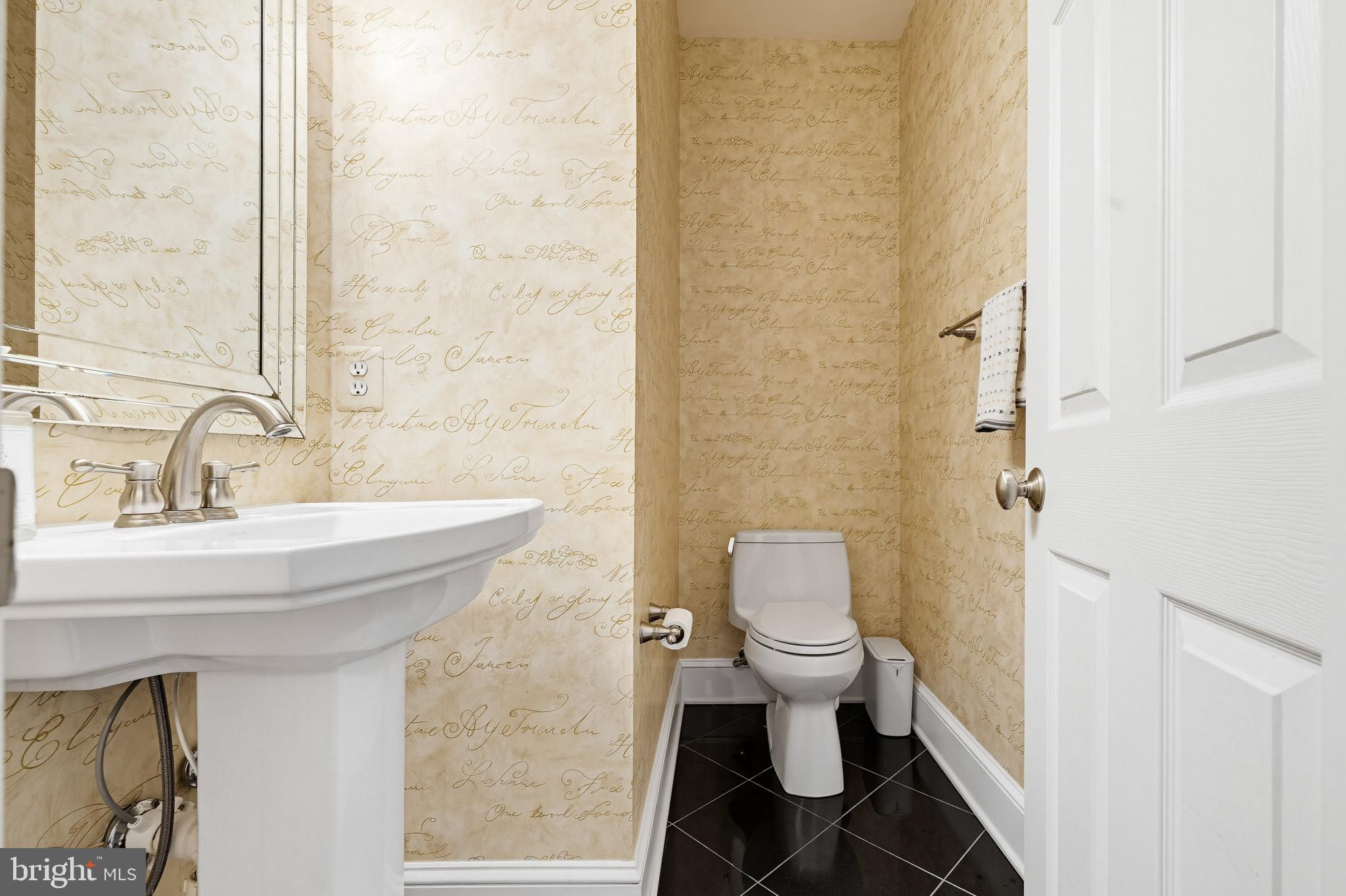 HIGHLAND OAKS - Residential