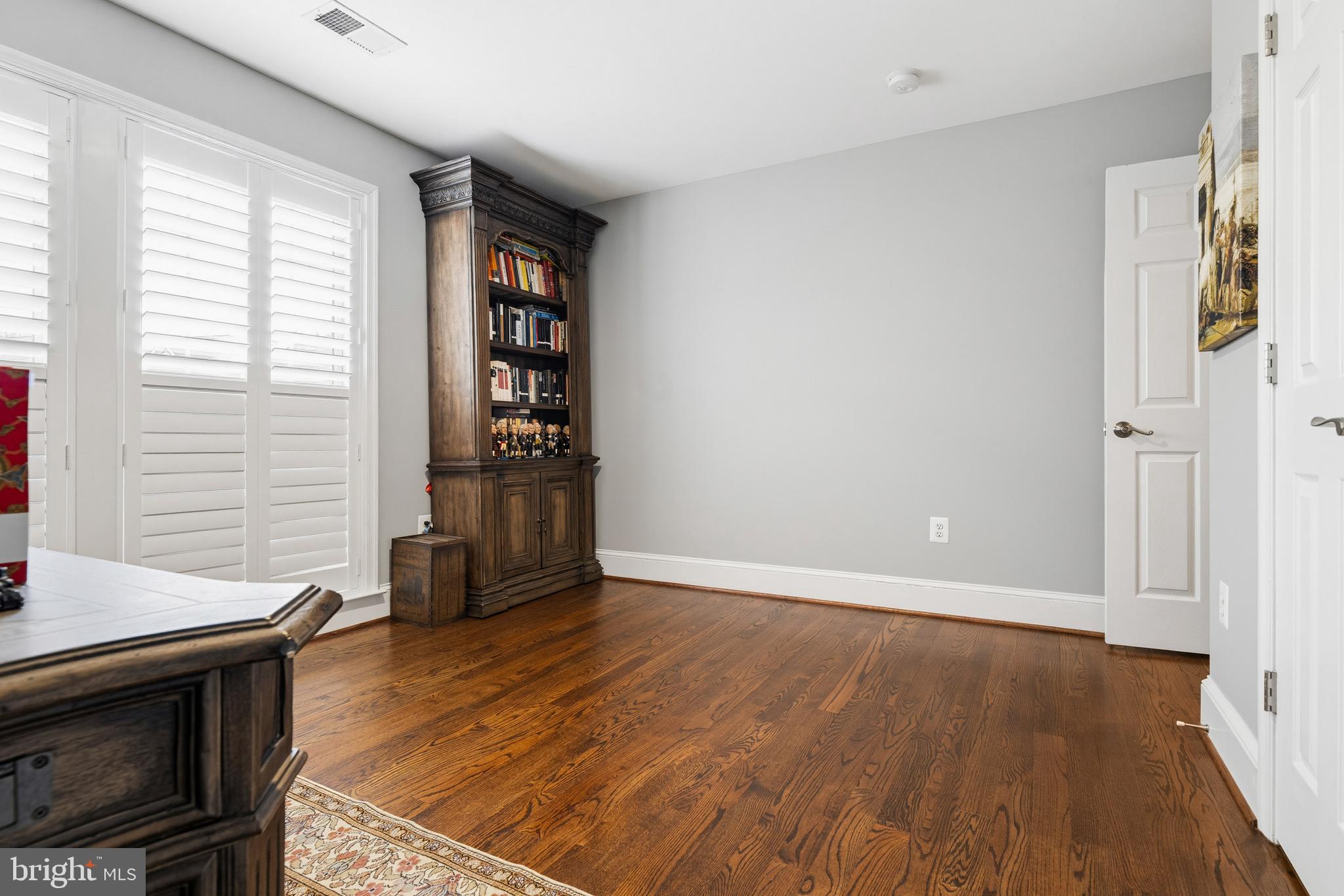 HIGHLAND OAKS - Residential