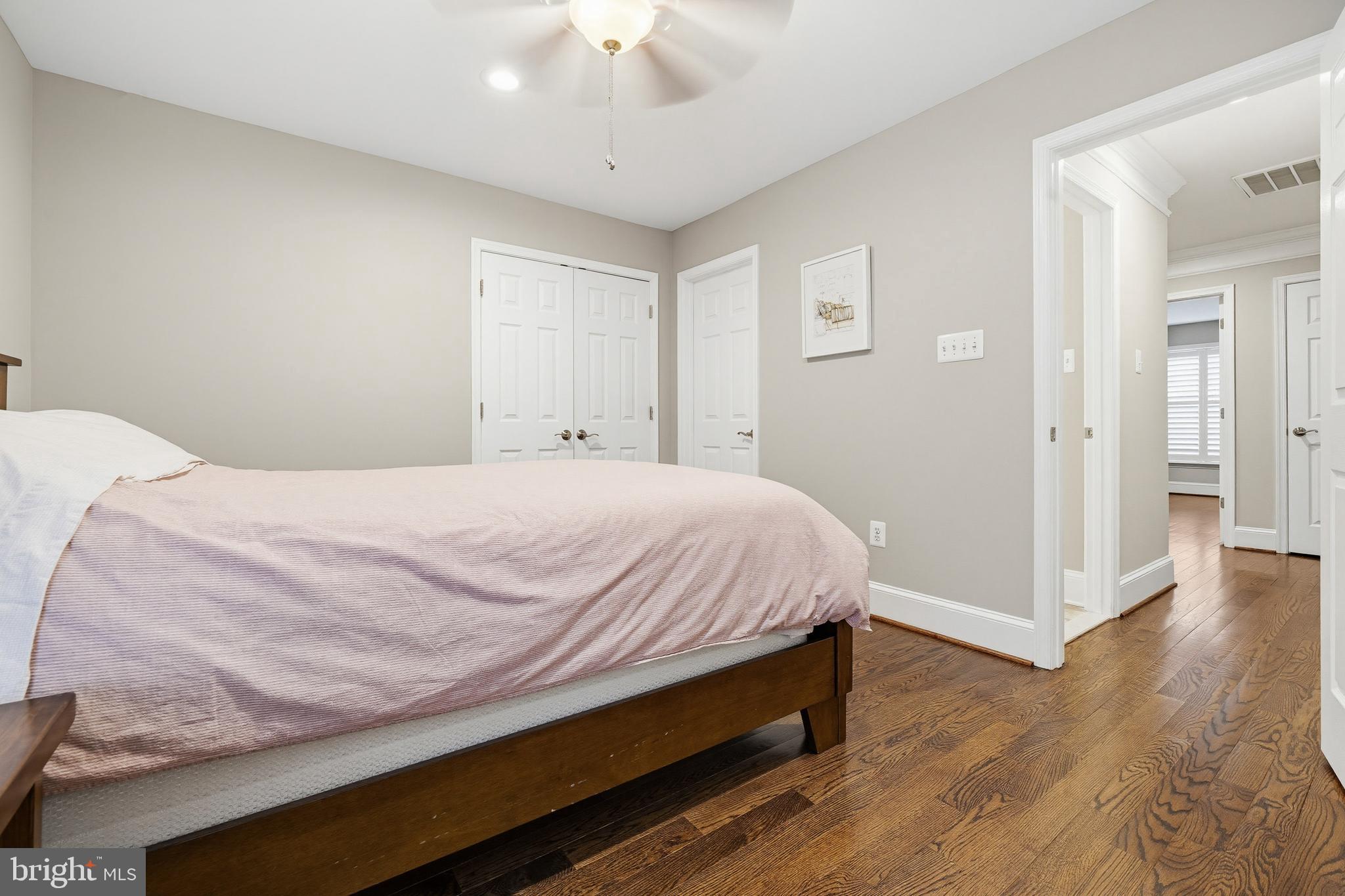 HIGHLAND OAKS - Residential