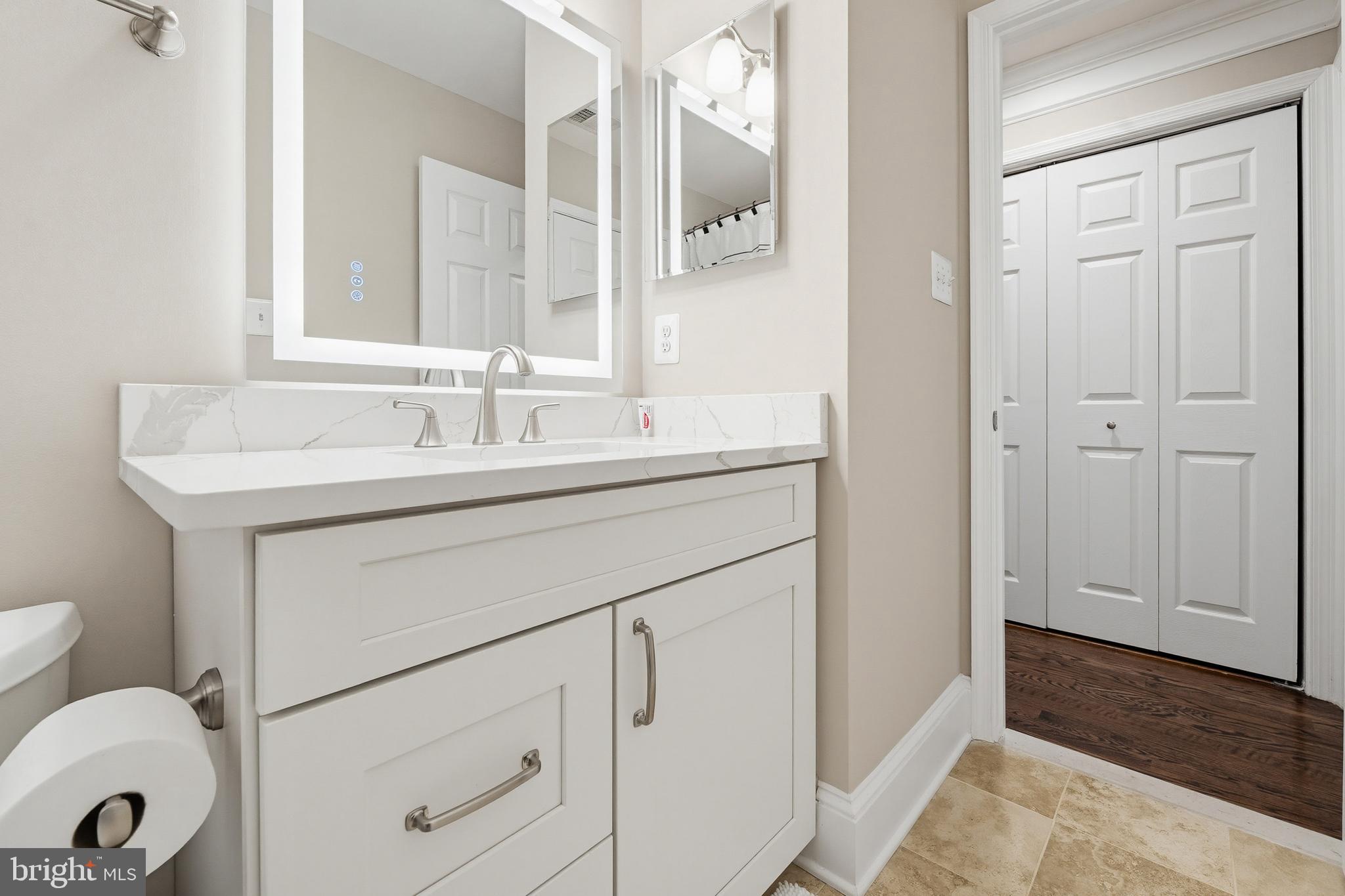 HIGHLAND OAKS - Residential