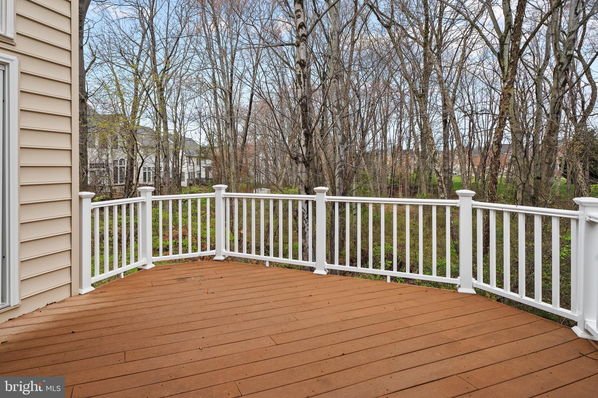 HIGHLAND OAKS - Residential