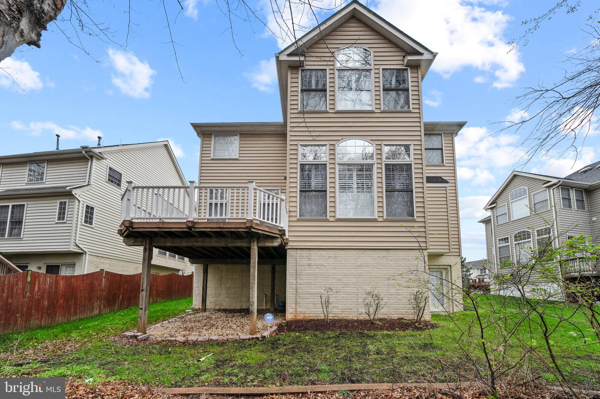 3943 HIGHLAND OAKS DRIVE