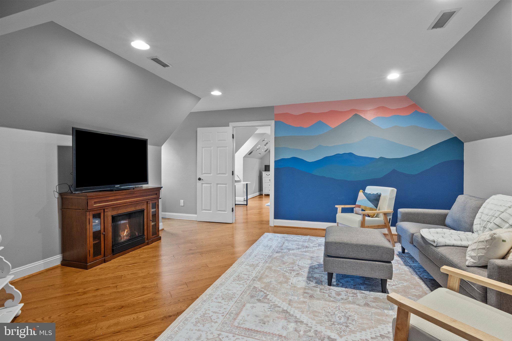 WEATHERFIELD - Residential