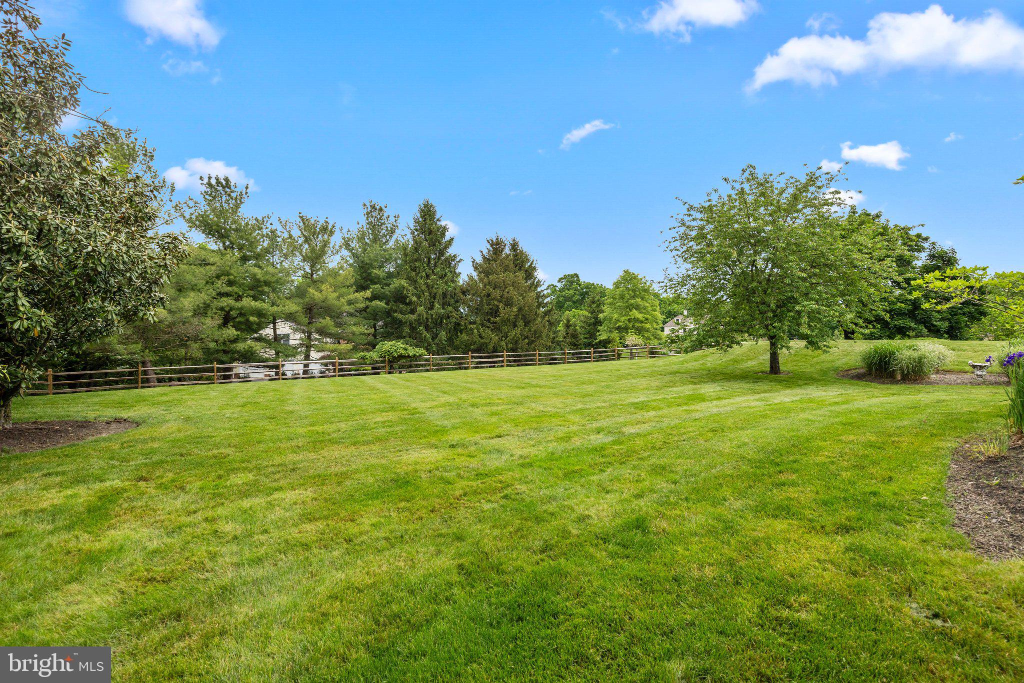 WEATHERFIELD - Residential