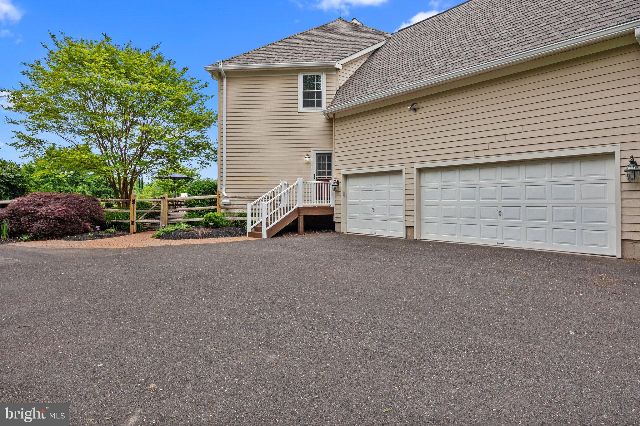 WEATHERFIELD - Residential