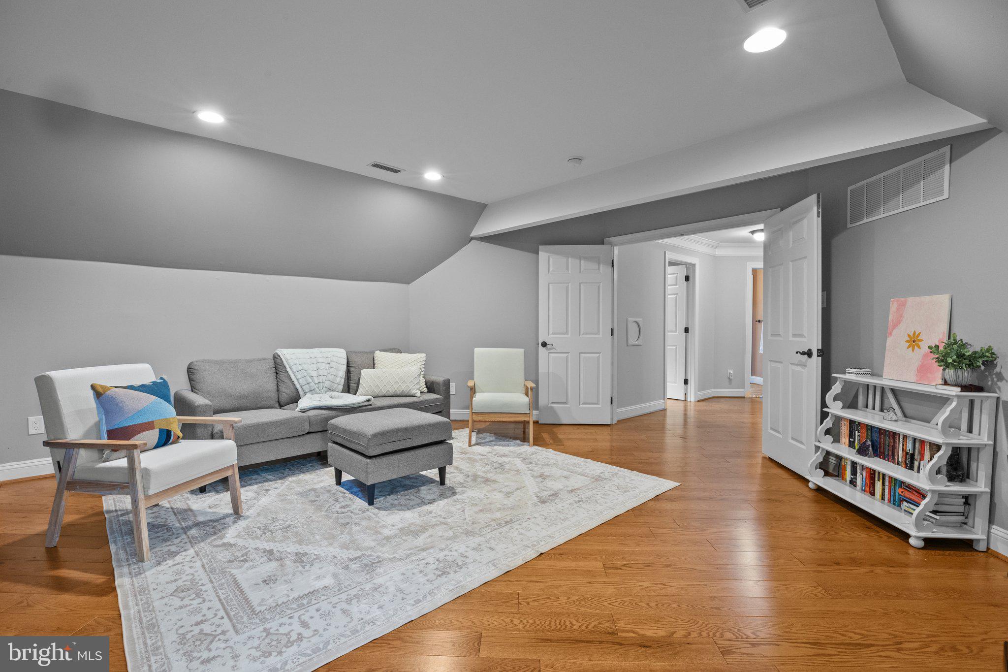 WEATHERFIELD - Residential