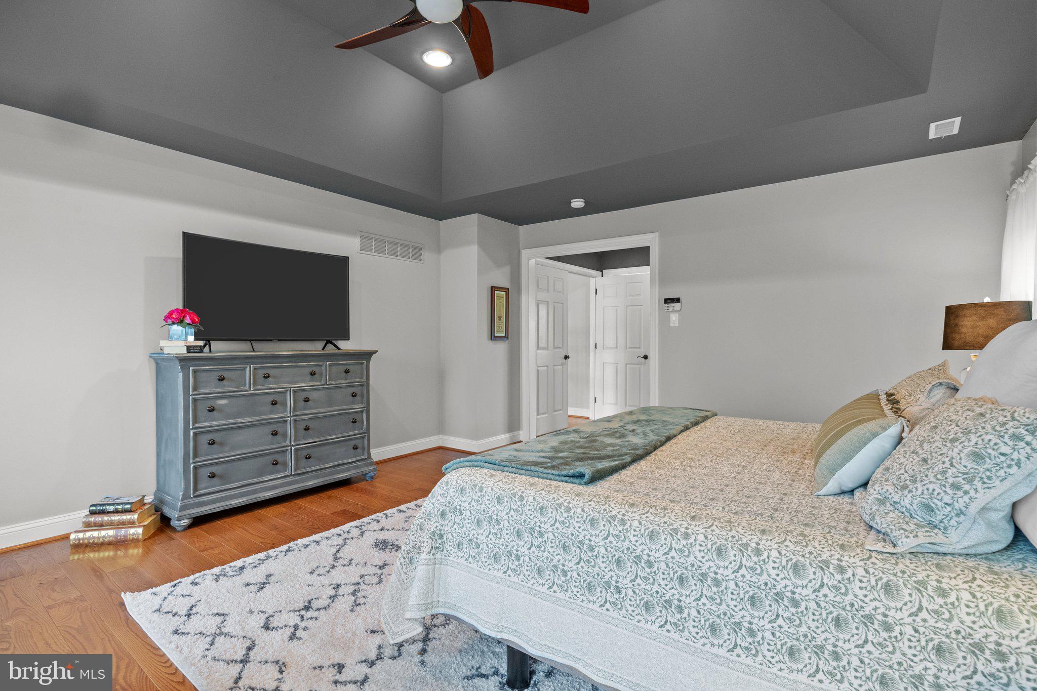 WEATHERFIELD - Residential