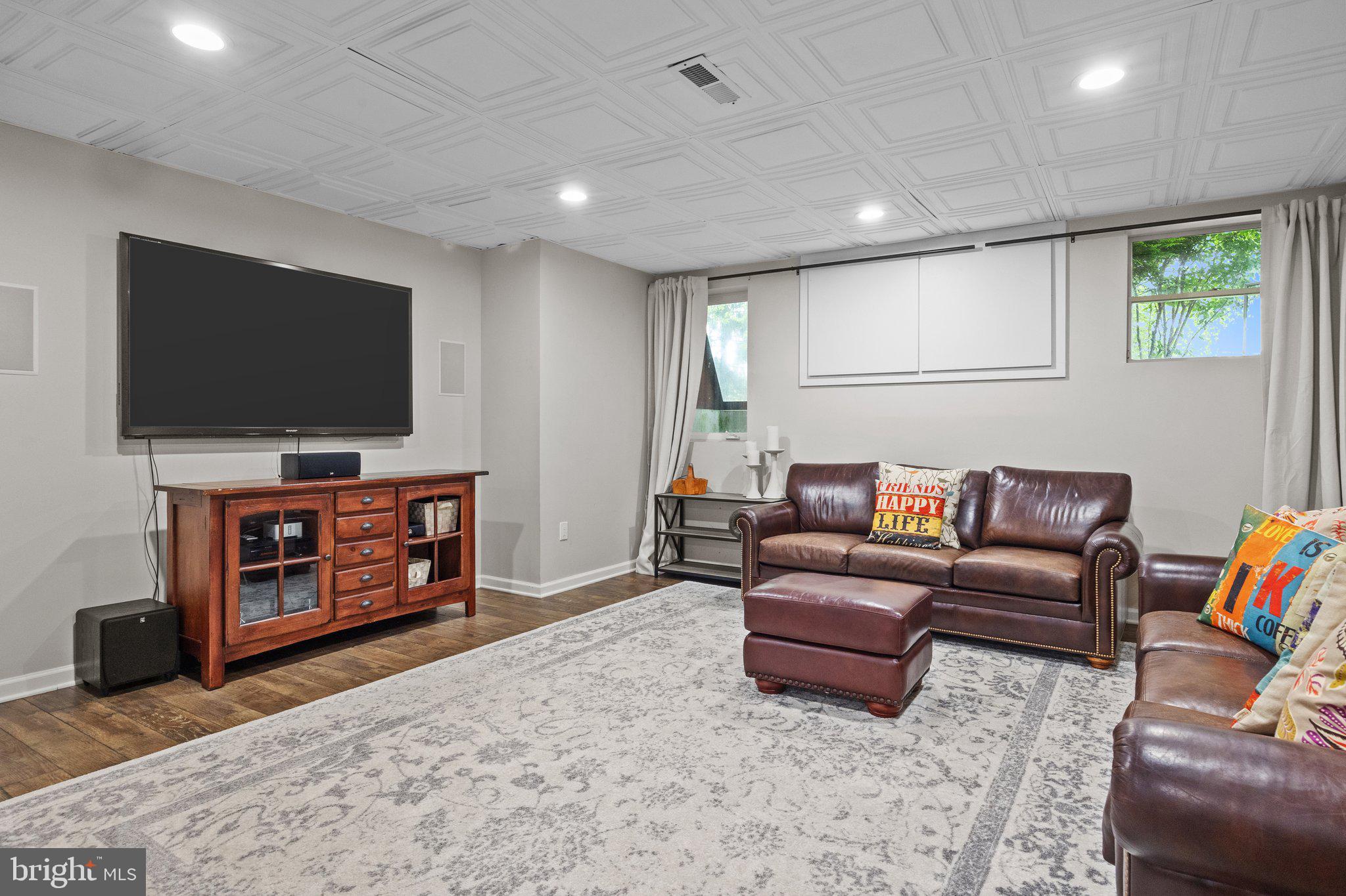 WEATHERFIELD - Residential