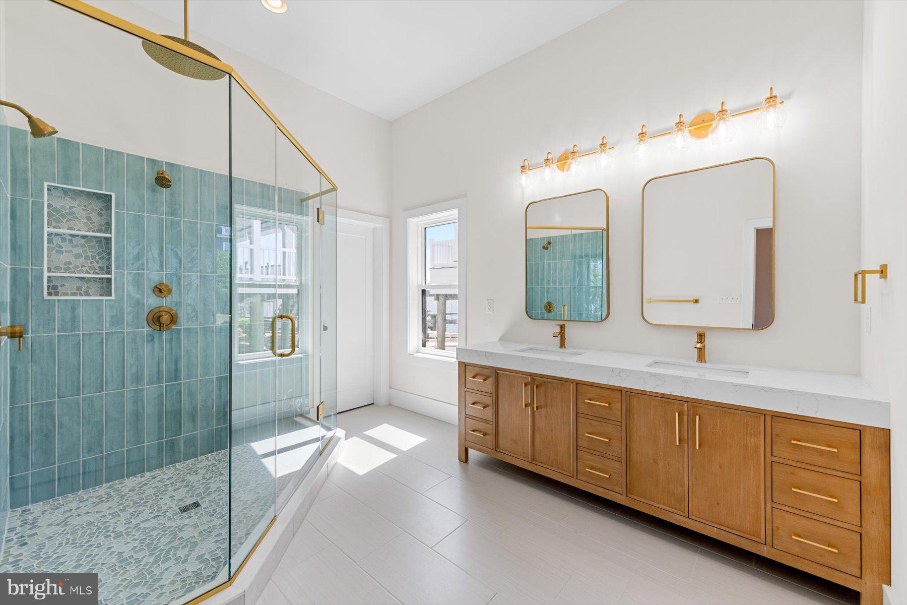 BAYVIEW PARK - Residential