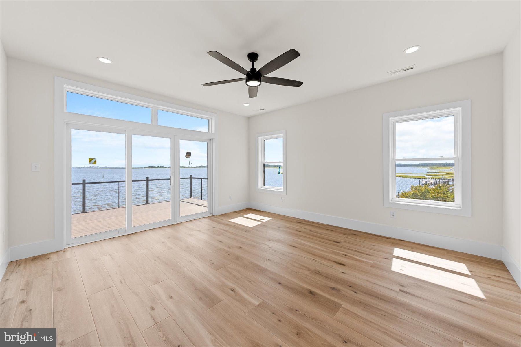 BAYVIEW PARK - Residential