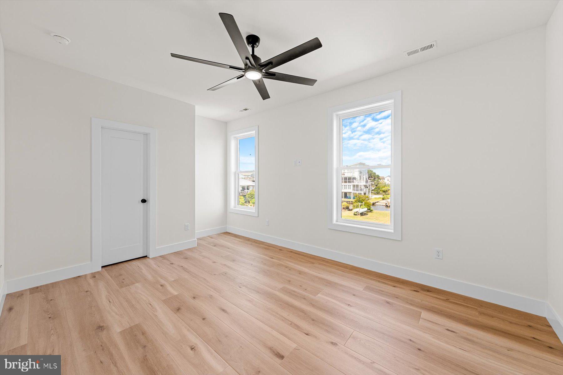 BAYVIEW PARK - Residential