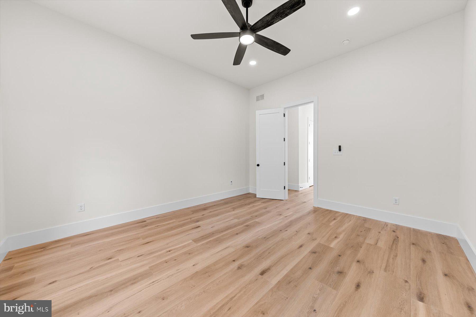 BAYVIEW PARK - Residential