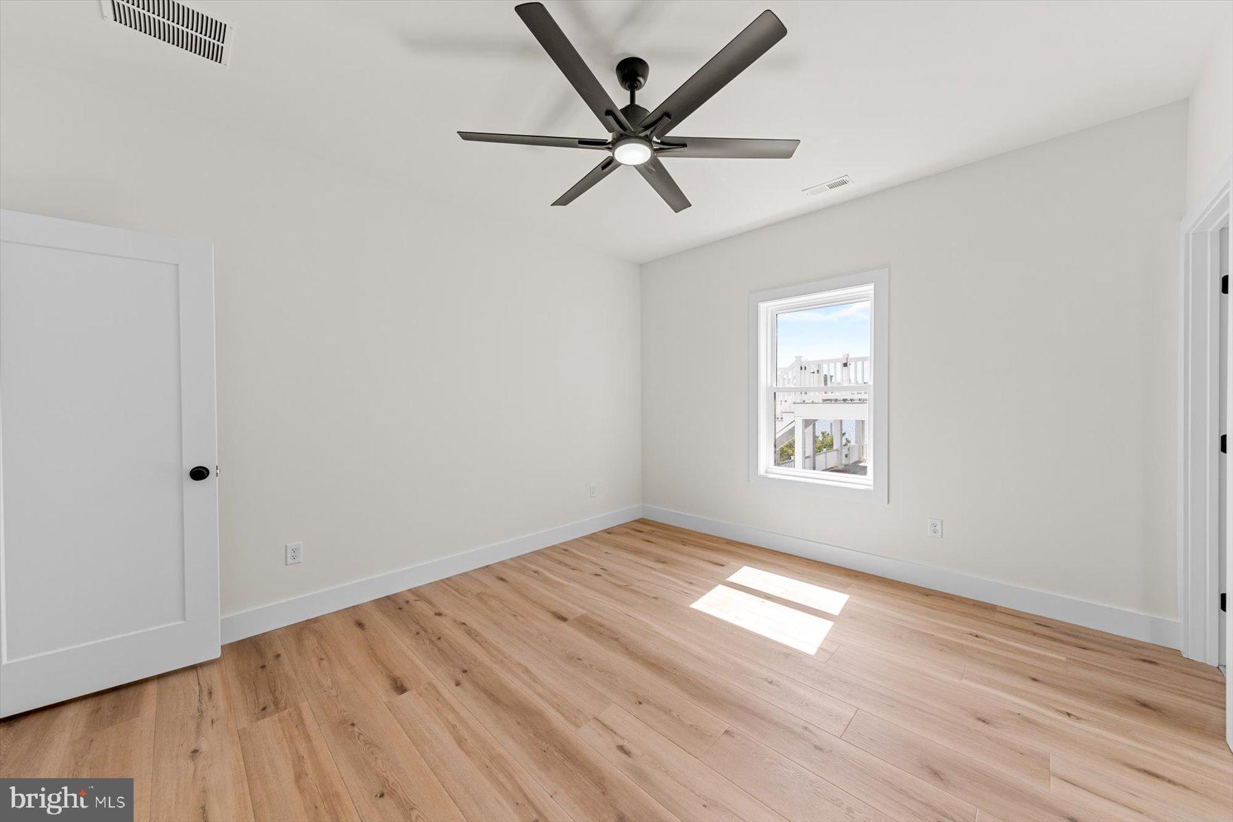 BAYVIEW PARK - Residential