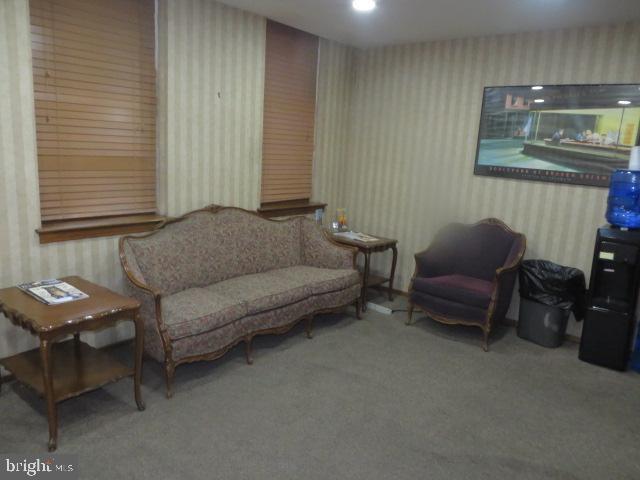 RITTENHOUSE SQUARE - Commercial Sale