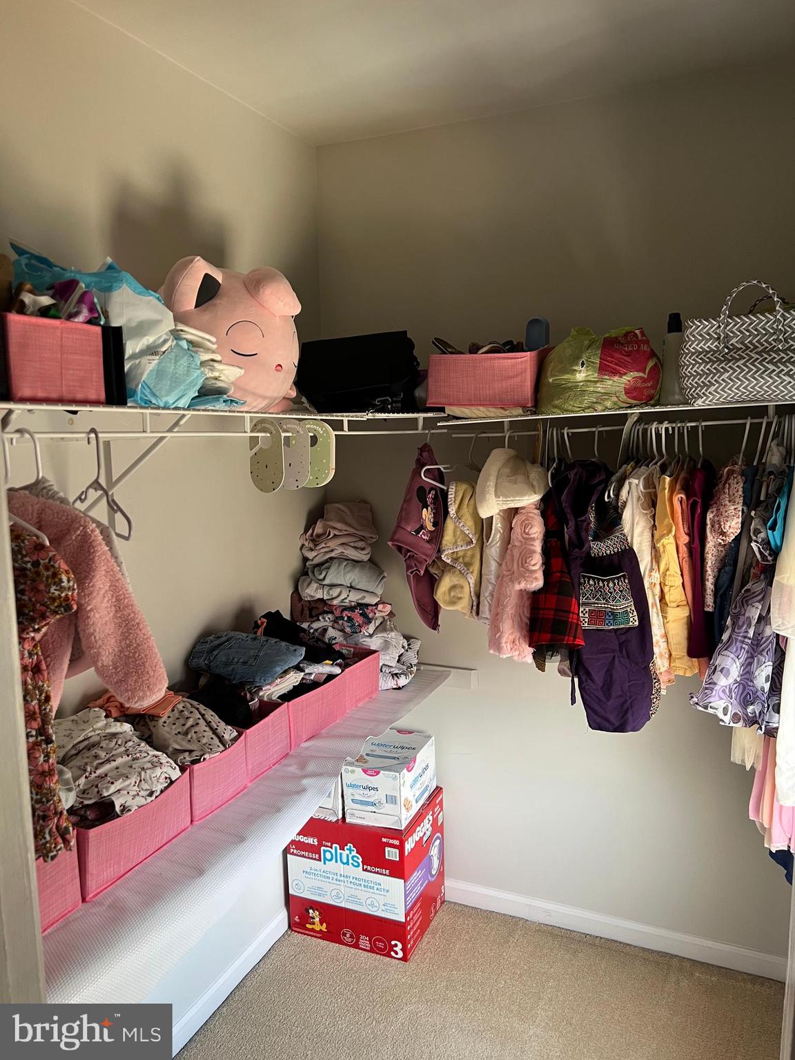 POTOMAC LAKES - Residential