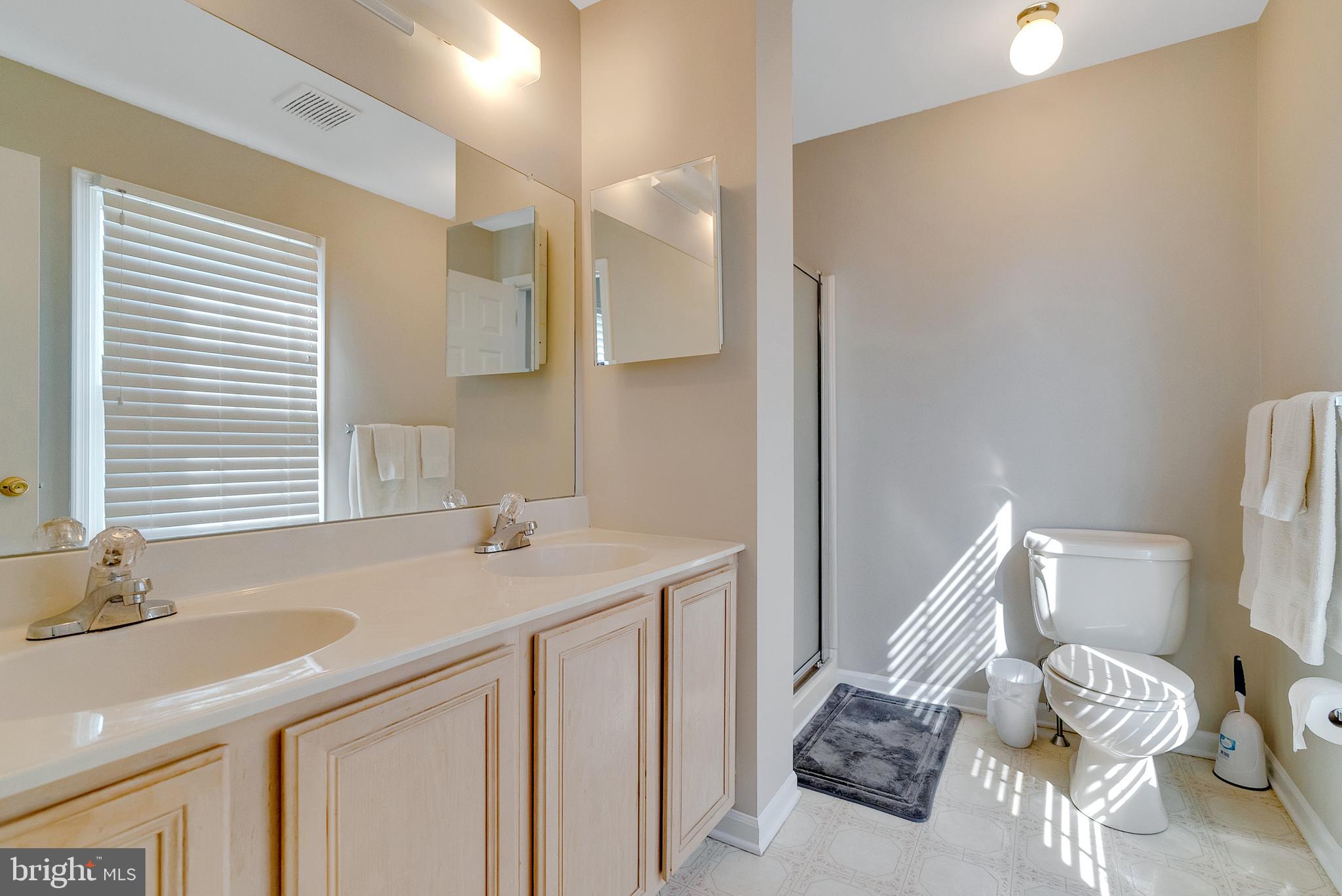 CHARLESTOWNE - Residential