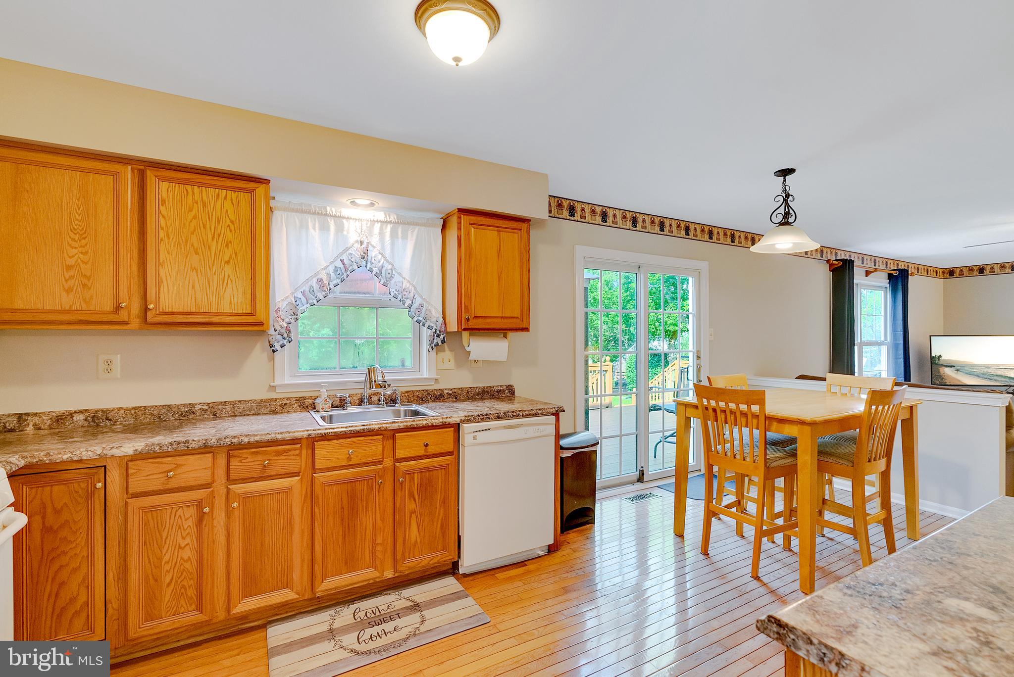 CHARLESTOWNE - Residential