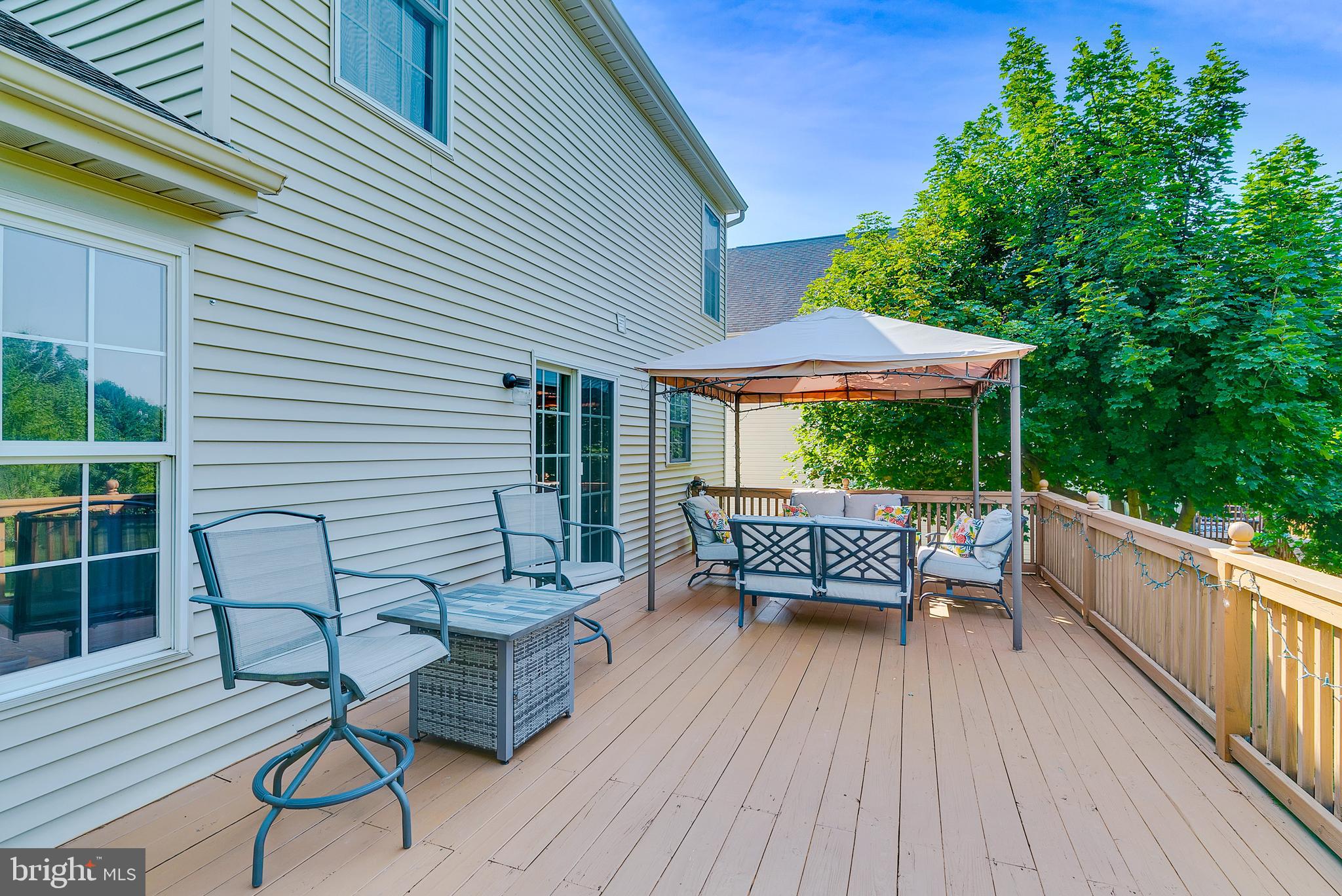 CHARLESTOWNE - Residential