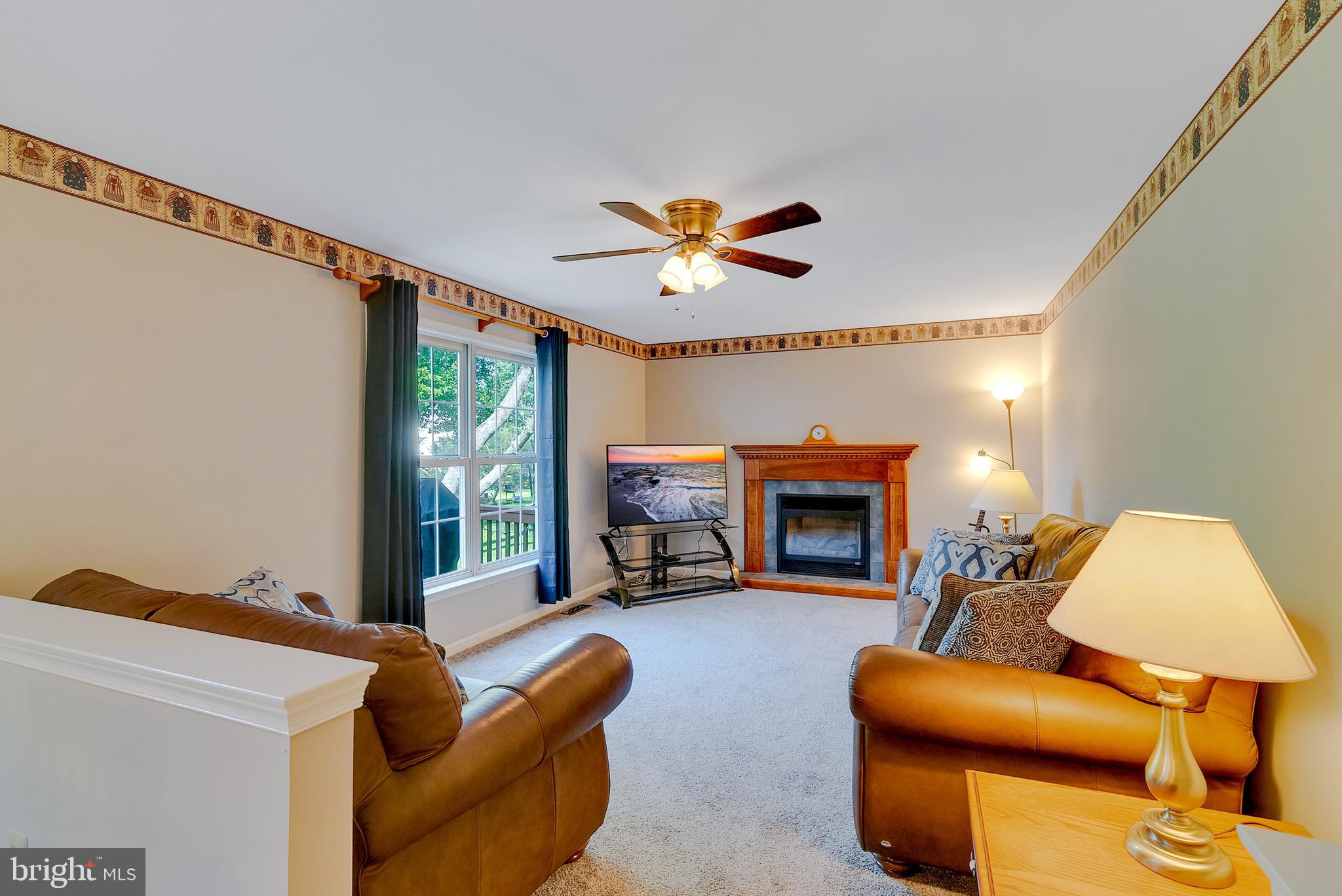 CHARLESTOWNE - Residential