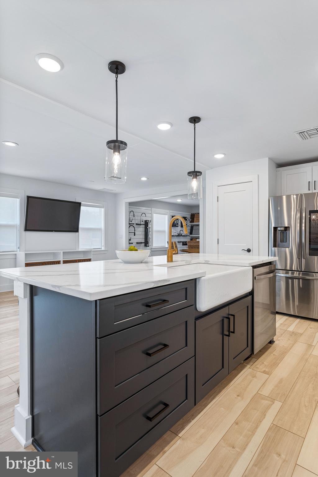 BAY VIEW ESTATES - Residential