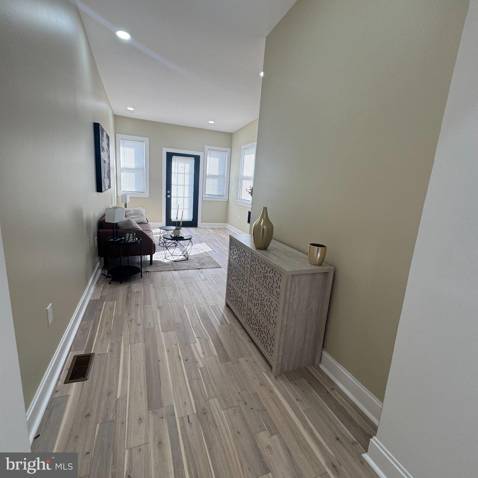 RESERVOIR HILL - Residential