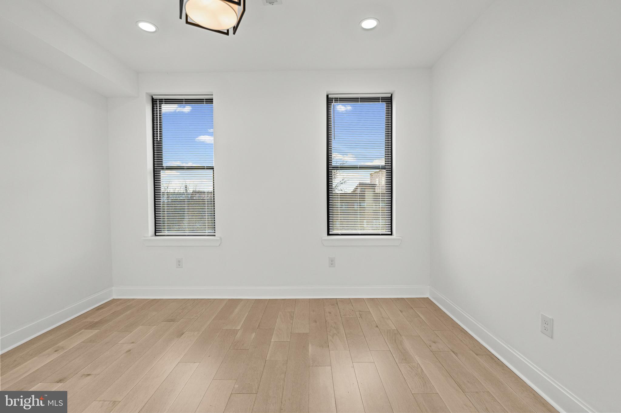 RESERVOIR HILL - Residential