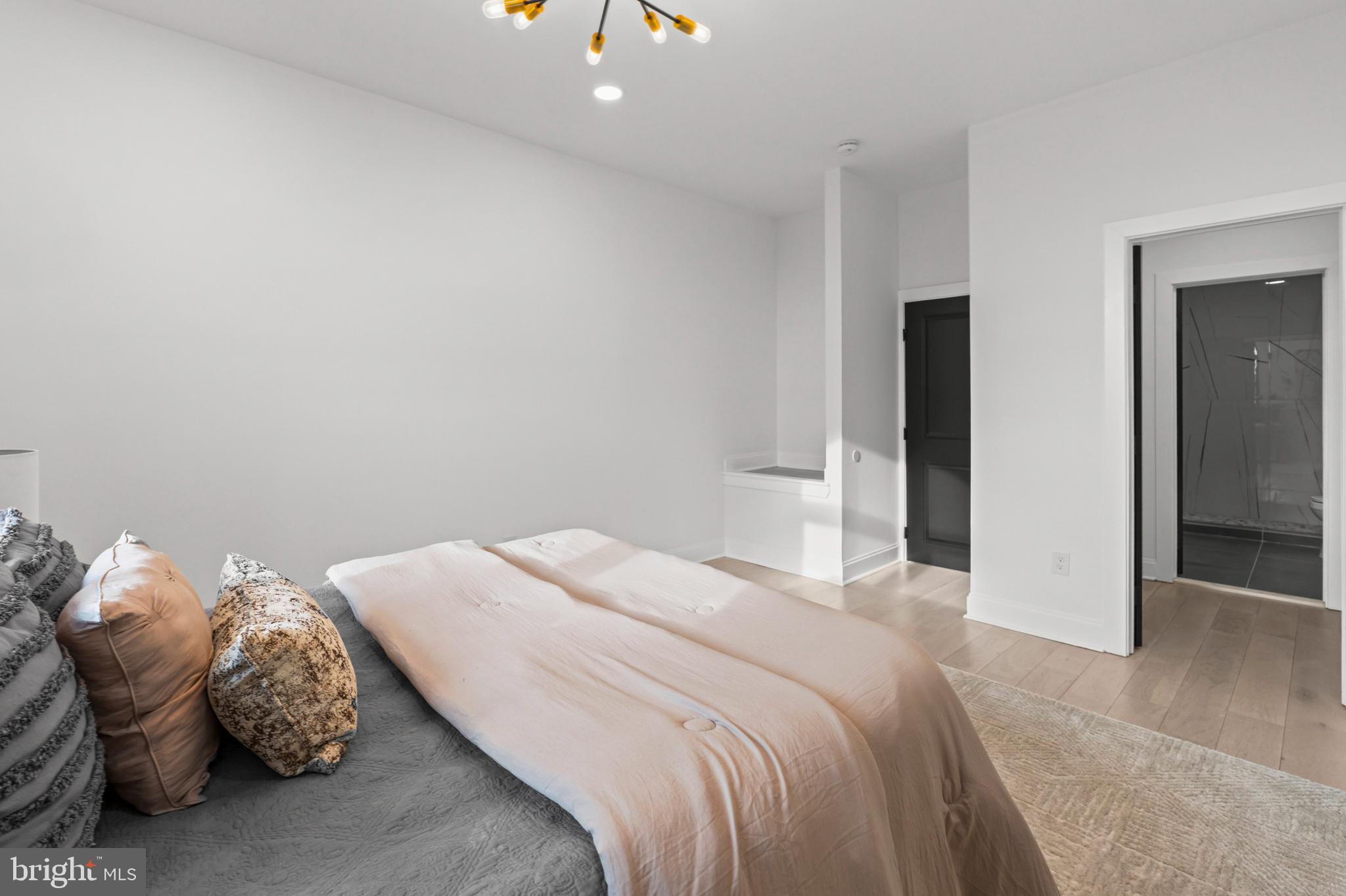 RESERVOIR HILL - Residential