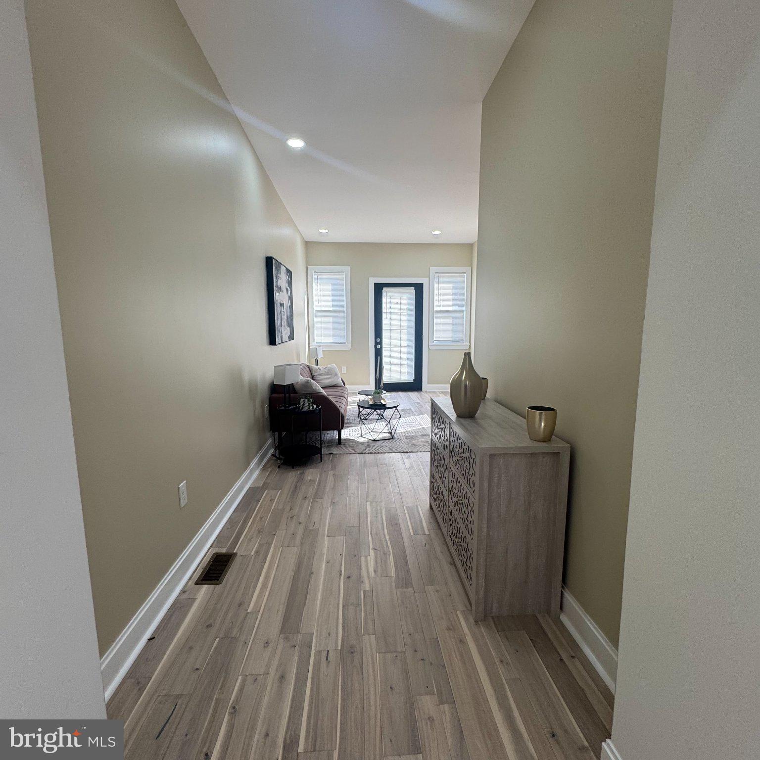 RESERVOIR HILL - Residential