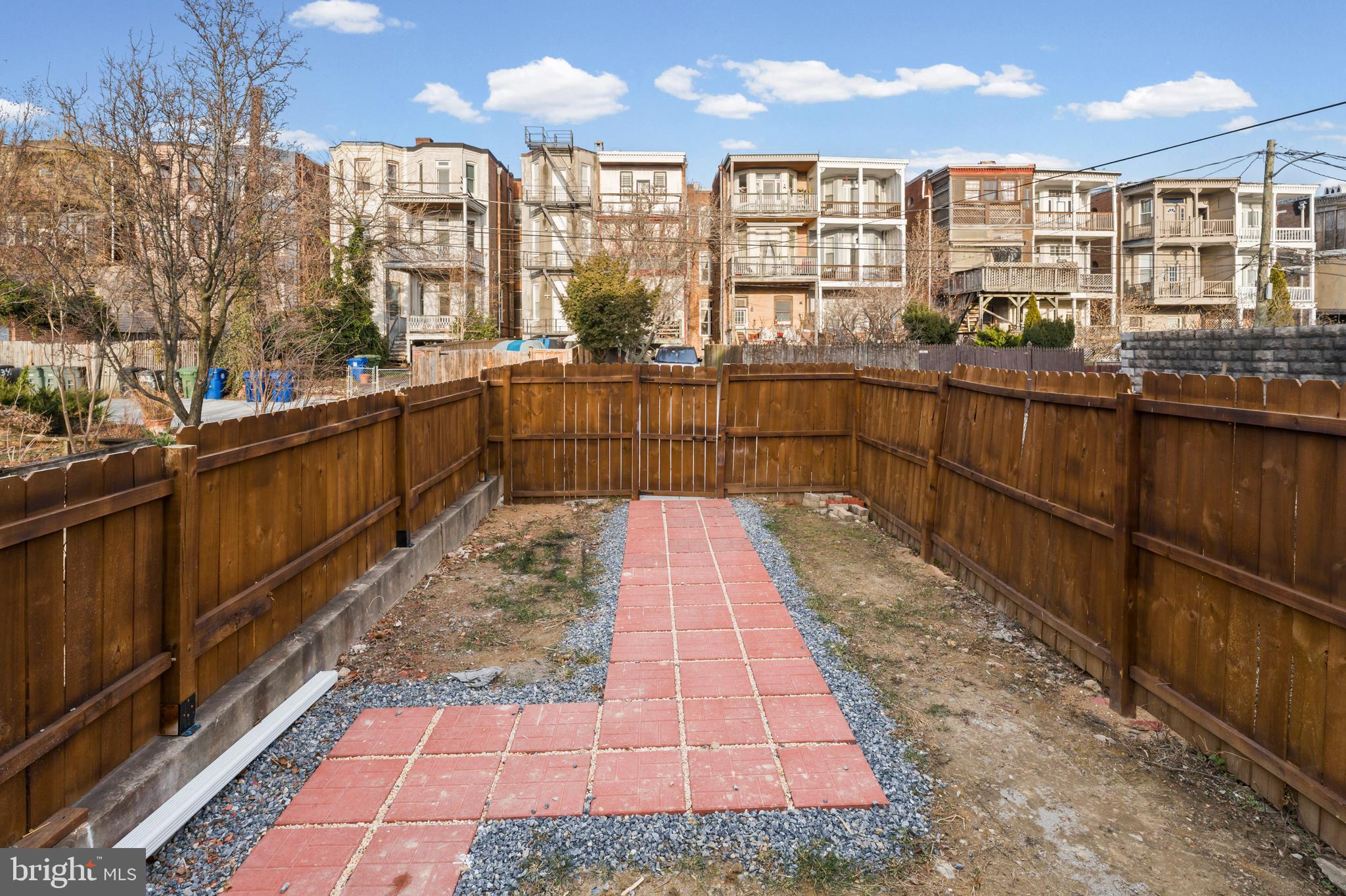 RESERVOIR HILL - Residential