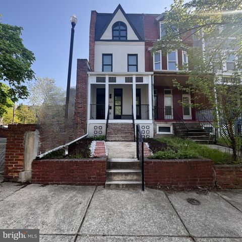 Photo of 2321 Madison Avenue, BALTIMORE, MD 21217 (MLS # MDBA2197988)