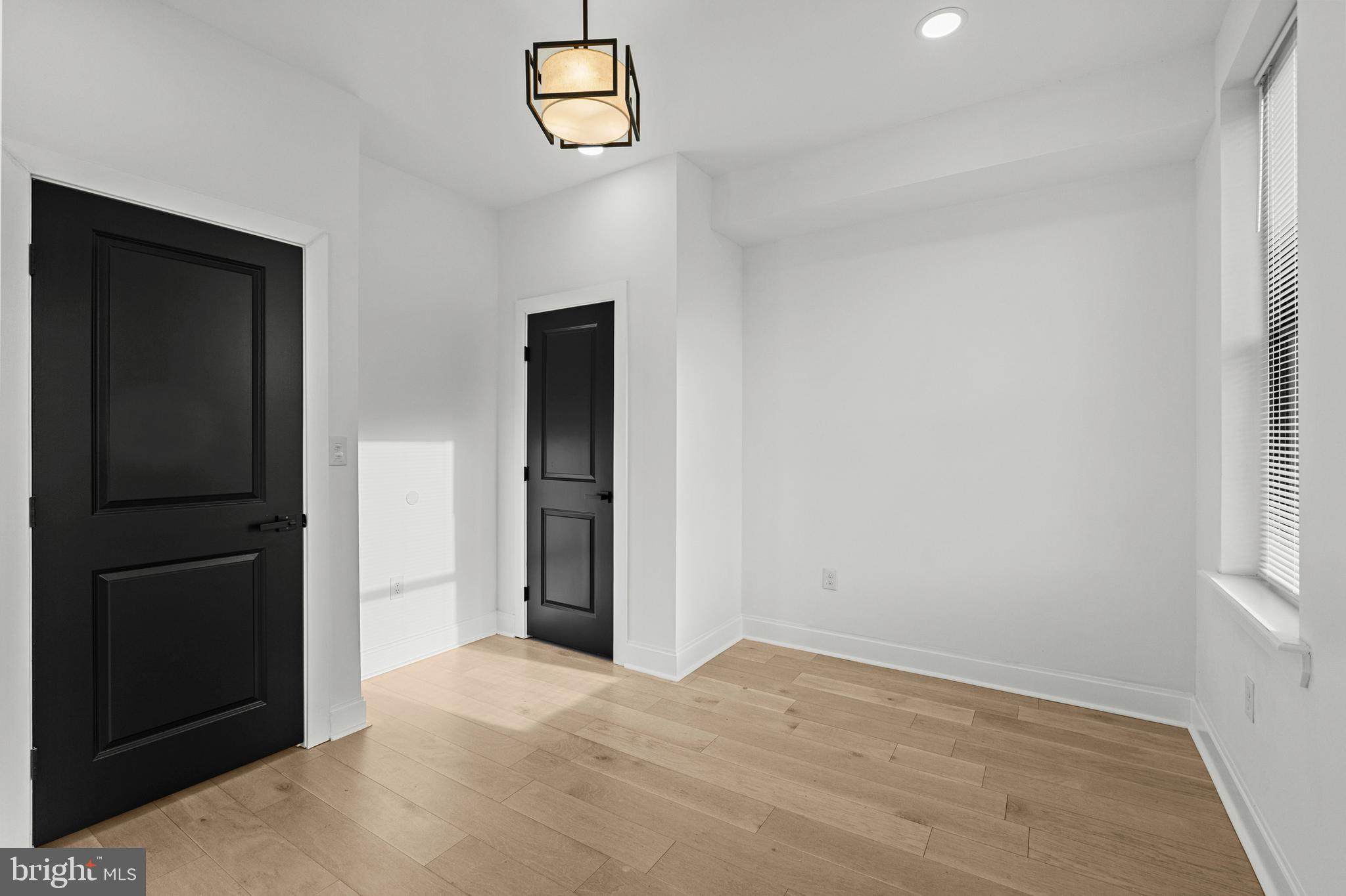 RESERVOIR HILL - Residential